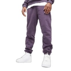 Spodnie do biegania Urban Classics Ultra Heavy. Fioletowe szorty męskie Urban Classics, bez wzorów. Za 261.50 zł.