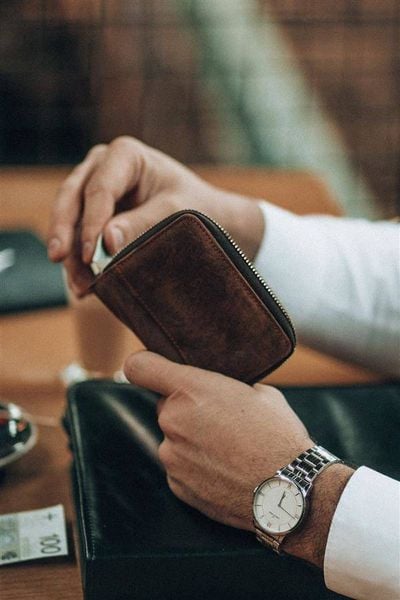 Brązowy duży portfel skórzany męski skóra nubuk Beltimore vintage G71. Brązowe portfele męskie bez wzorów, z nubiku. Za 64.90 zł.