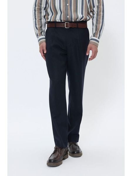 Matinique Spodnie garniturowe w kolorze granatowym rozmiar: 50. Niebieskie spodnie wizytowe męskie Matinique. Za 260.99 zł.