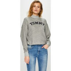 Tommy Hilfiger - Bluza. Szare bluzy bez kaptura damskie Tommy Hilfiger, l, z bawełny. W wyprzedaży za 219.90 zł.