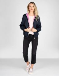 Invicta Kurtka "Windbraker" | 4431789 | Kobieta | Granatowy. Niebieskie kurtki damskie Invicta, s, bez wzorów, z poliamidu, bez kaptura. W wyprzedaży za 259.00 zł.