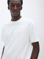 T-shirt comfort fit - złamana biel. T-shirty męskie Reserved, l, bez wzorów, z dzianiny, bez kołnierzyka. W wyprzedaży za 35.99 zł.