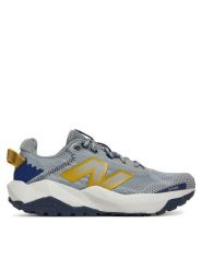 New Balance Buty do biegania Nitrel GPNTRLA6 Szary. Szare buty sportowe dziewczęce New Balance, bez wzorów, z materiału, bez zapięcia. Za 369.99 zł.
