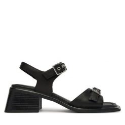 Sandały Vagabond Shoemakers. Czarne sandały damskie Vagabond Shoemakers, bez wzorów, bez obcasa, na słupku. Za 539.99 zł.