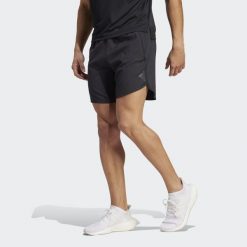 Krótkie spodenki męskie adidas DESIGNED FOR TRAIN. Czarne szorty męskie Adidas, l, na fitness i siłownię. Za 171.99 zł.