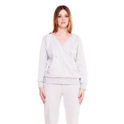 Bluza z kaptur na co dzień na siłownię. Czarne bluzy sportowe damskie LEONE 1947 APPAREL, bez wzorów, z bawełny, bez ramiączek, bez kaptura. Za 159.98 zł.