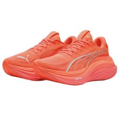 Buty do biegania męskie PUMA MagMax Nitro. Brązowe obuwie do biegania damskie Puma. W wyprzedaży za 683.00 zł.