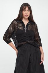 Bluzka damska ażurowa JOSEPH RIBKOFF. Bluzki damskie Joseph Ribkoff, m, w ażurowe wzory, bez kołnierzyka, bez ramiączek. Za 689.00 zł.