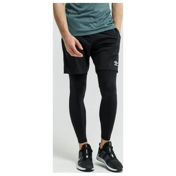 Umbro Szorty Silo Training Woven , czarny, rozmiar L. Czarne szorty męskie Umbro, bez wzorów, z materiału, sportowe. W wyprzedaży za 59.99 zł.
