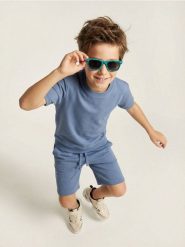 Okulary przeciwsłoneczne z nadrukiem dinozaurów - wielobarwny. Okulary przeciwsłoneczne dziecięce Sinsay. Za 9.99 zł.