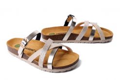 DR. BRINKMANN 700675-82 gold, klapki damskie. Żółte klapki damskie Dr. Brinkmann, bez wzorów, bez obcasa. Za 153.68 zł.