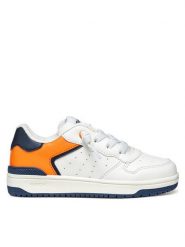 Geox Sneakersy J Washiba J45LQB 5411 C1383 S Biały. Białe buty sportowe chłopięce Geox, ze skóry, bez zapięcia. Za 139.99 zł.