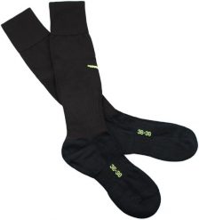 Skarpety piłkarskie Diadora Game Skarpetki Aia Czarne 39-42. Czarne skarpetki damskie Diadora, bez wzorów, z bawełny. Za 99.99 zł.