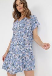 Niebieska Sukienka Dianone. Niebieskie sukienki damskie Born2be, na lato, l, bez wzorów, bez kołnierzyka, bez ramiączek, mini, rozkloszowane. W wyprzedaży za 87.99 zł.