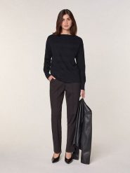 Rodier Wełniany sweter w kolorze czarnym rozmiar: M. Czarne swetry klasyczne damskie Rodier, m, z wełny, bez kołnierzyka. Za 295.99 zł.