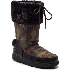 Śniegowce LOVE MOSCHINO - JA24062G06JN0852 St.Camouf/Mili. Czarne śniegowce damskie Love Moschino, z materiału. W wyprzedaży za 399.00 zł.