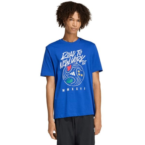 Męska Koszulka adidas FIFA World Cup 26TM Road to NYNJ Graphic Lifestyle. Niebieskie t-shirty sportowe męskie Adidas, m, z bawełny, bez ramiączek, do piłki nożnej. Za 88.99 zł.
