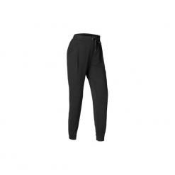 Spodnie do dynamicznej jogi STUDIO damskie. Czarne spodnie materiałowe damskie DOMYOS, bez wzorów, z elastanu, biznesowe. Za 129.99 zł.