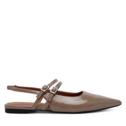 Sandały Vagabond Shoemakers. Brązowe sandały damskie Vagabond Shoemakers, bez wzorów, bez obcasa, na płaskiej podeszwie. Za 269.99 zł.