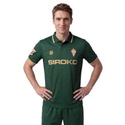 Męska oficjalna piłkarska koszulka wyjazdowa Real Sporting de Gijón Siroko RS. Zielone t-shirty sportowe męskie SIROKO, l, z materiału, bez ramiączek, do piłki nożnej. Za 344.00 zł.