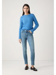 More & More Sweter w kolorze błękitnym rozmiar: 40. Niebieskie swetry klasyczne damskie MORE & MORE, ze splotem, bez kołnierzyka. Za 173.99 zł.