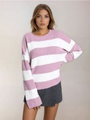 Sweter w paski - różowy. Czerwone swetry klasyczne damskie Sinsay, l, bez kołnierzyka. Za 49.99 zł.