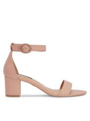 Nine West Sandały WFA2641-1 Różowy. Czerwone sandały damskie Nine West, bez wzorów, ze skóry, bez obcasa, na słupku. Za 160.99 zł.
