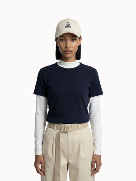 Damski crop top Le Coq Sportif Essential N°2. Niebieskie topy sportowe damskie Le Coq Sportif, l, z aplikacjami, z materiału, bez ramiączek. Za 212.00 zł.