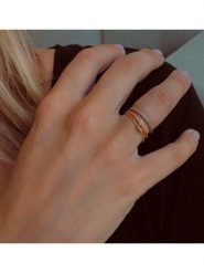 DIA DIAMONDS Pozłacany pierścionek z diamentami rozmiar: 56. Żółte pierścionki damskie DIA DIAMONDS, z diamentem, pozłacane. Za 100.99 zł.