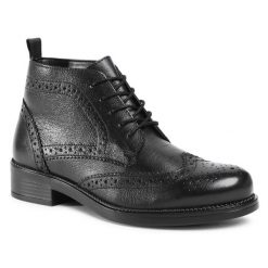 Trzewiki Lasocki. Czarne botki damskie Lasocki, bez obcasa, na płaskiej podeszwie, bez zapięcia. Za 102.99 zł.