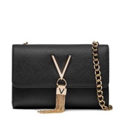 Torebka Valentino. Czarne torebki klasyczne damskie Valentino, bez wzorów, bez dodatków. Za 199.99 zł.