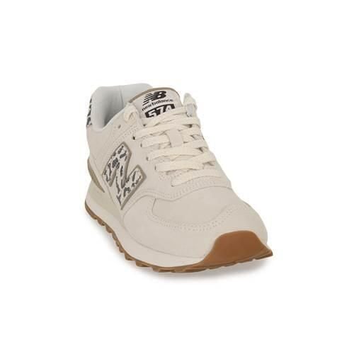 Buty do chodzenia damskie New Balance 574. Brązowe buty sportowe na co dzień damskie New Balance. Za 772.00 zł.