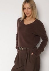 Brązowy Sweter z Wiskozą i Wełną z Dekoltem w Serek Claida. Brązowe swetry klasyczne damskie Born2be, z jeansu, bez kołnierzyka. Za 119.99 zł.