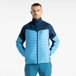 Kurtka turystyczna hybrydowa męska Mountaineer. Niebieskie kurtki męskie Dare 2b, m, bez wzorów, z softshellu, sportowe, bez kaptura. W wyprzedaży za 349.99 zł.