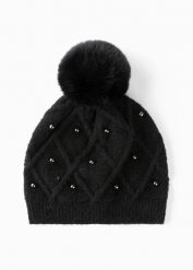 Czapka z pomponem. Czarne czapki zimowe damskie bonprix. Za 44.99 zł.