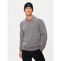 Czapka BOSS. Czarne czapki męskie Boss, na zimę, bez wzorów. Za 319.99 zł.