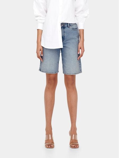 ONLY Szorty jeansowe Sonny 15256709 Niebieski Regular Fit. Niebieskie szorty damskie Only, bez wzorów, z bawełny. Za 119.99 zł.