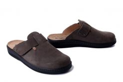 DR. BRINKMANN 600058-09 grau, klapki męskie. Szare klapki i japonki męskie Dr. Brinkmann, ze skóry. Za 290.43 zł.