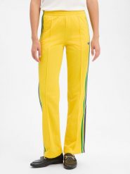 Adidas Originals spodnie do biegania - Classic TP Kobiety żółty, S. Żółte spodnie materiałowe damskie adidas Originals, bez wzorów, sportowe. Za 169.95 zł.