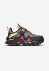 Czarno-Czerwone Buty Sportowe LED Sketyai. Czarne buty sportowe dziewczęce Born2be, bez wzorów, ze skóry, przed kostkę, bez zapięcia. Za 89.99 zł.