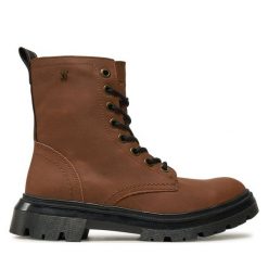 Trapery Wrangler. Brązowe trapery damskie Wrangler, bez obcasa. Za 349.99 zł.