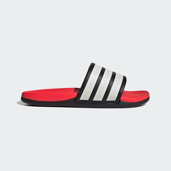 Klapki Adilette Comfort 2.0. Białe klapki damskie Adidas, bez wzorów, bez obcasa. Za 199.00 zł.