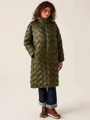 Regatta Płaszcz pikowany "Cambrie" w kolorze khaki rozmiar: 40. Brązowe płaszcze damskie Regatta, bez wzorów. Za 148.26 zł.