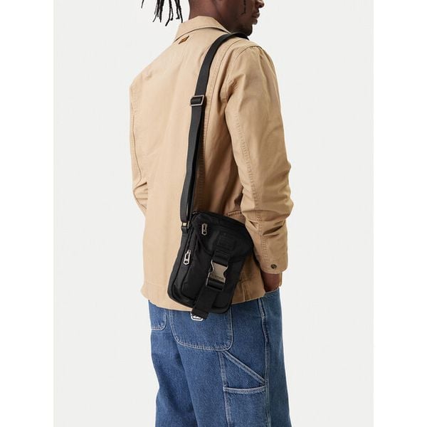 Saszetka G-Star Raw. Czarne saszetki męskie G-Star Raw. Za 129.99 zł.