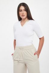 T-shirt damski prążkowany PESRICO. T-shirty damskie Peserico, bez wzorów, prążkowane, bez kołnierzyka. Za 1,129.00 zł.