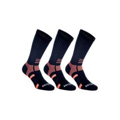 Skarpety sportowe RS560 3 pary. Czarne skarpetki damskie ARTENGO, bez wzorów, z bawełny. Za 29.99 zł.
