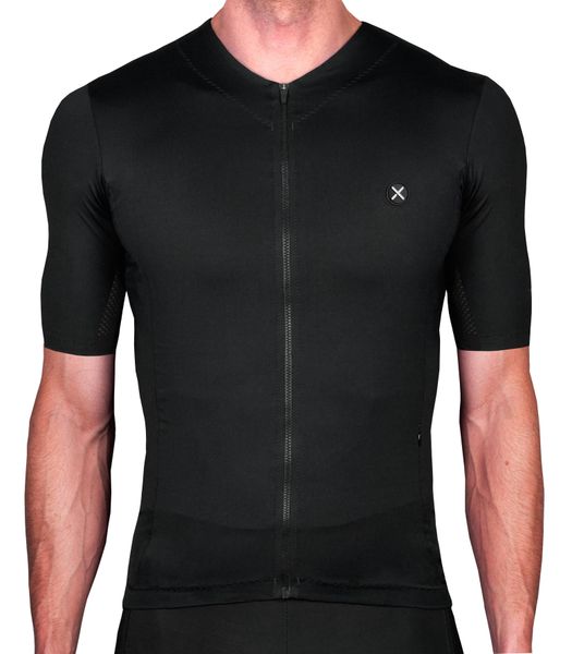 Koszulka Rowerowa z krótkim rękawem męska Luxa Supreme Black. Czarne t-shirty sportowe męskie LUXA, m, z materiału, bez ramiączek, na fitness i siłownię. Za 439.00 zł.