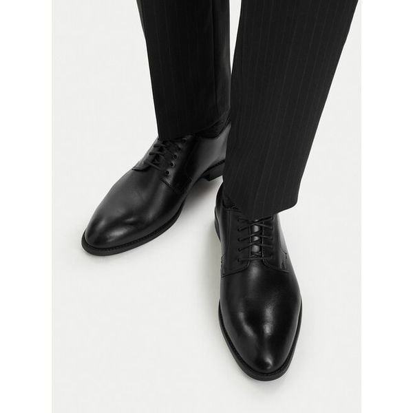 Półbuty Lasocki. Czarne buty wizytowe męskie Lasocki, bez zapięcia. Za 229.99 zł.
