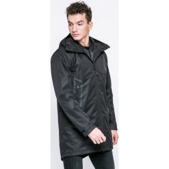 Puma - Kurtka puchowa. Czarne kurtki męskie Puma, m, bez wzorów, z materiału, z kapturem. W wyprzedaży za 539.90 zł.