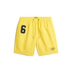 Spodenki kąpielowe polo Superdry. Żółte kąpielówki męskie Superdry., s, bez wzorów, z poliesteru. Za 211.00 zł.